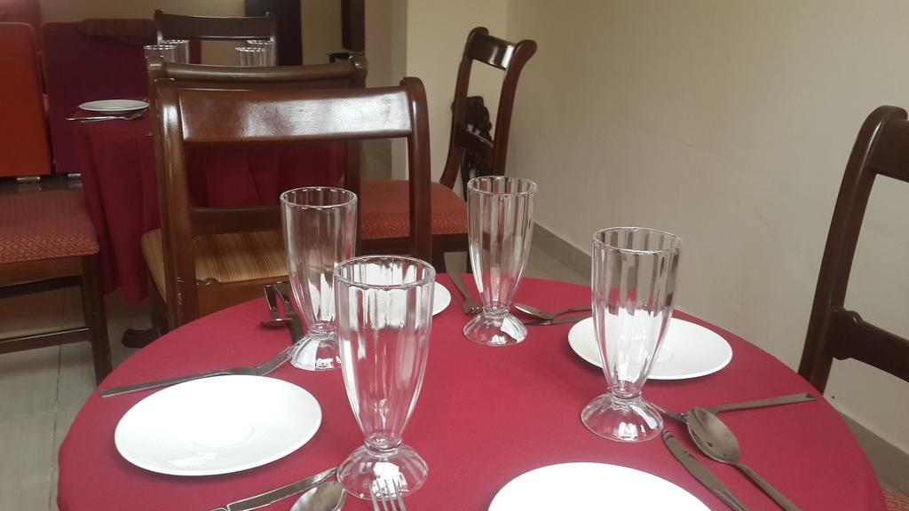 أكرا @Home Boutique B&B Hostel And Suite المظهر الخارجي الصورة