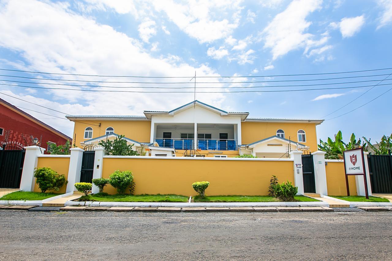 أكرا @Home Boutique B&B Hostel And Suite المظهر الخارجي الصورة