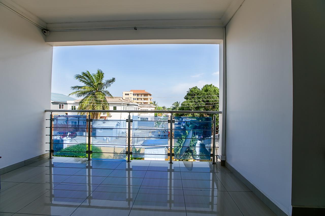 أكرا @Home Boutique B&B Hostel And Suite المظهر الخارجي الصورة