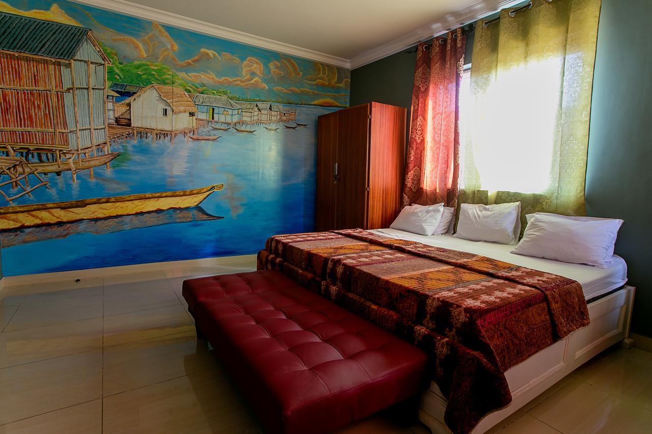 أكرا @Home Boutique B&B Hostel And Suite المظهر الخارجي الصورة