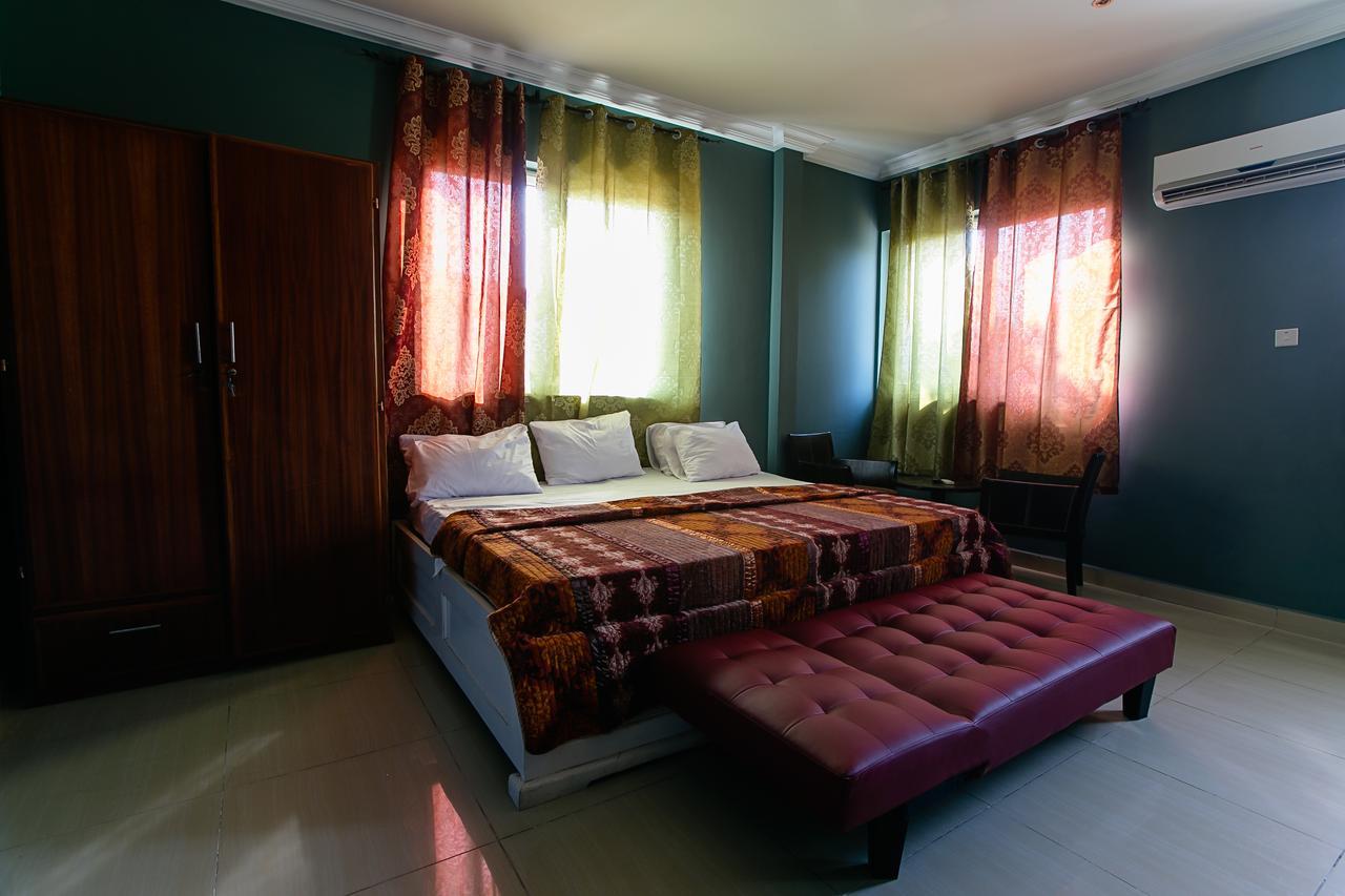 أكرا @Home Boutique B&B Hostel And Suite المظهر الخارجي الصورة
