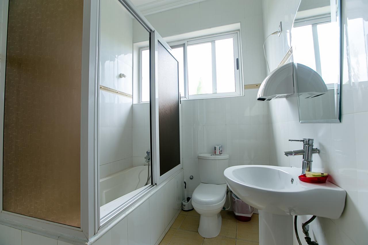 أكرا @Home Boutique B&B Hostel And Suite المظهر الخارجي الصورة