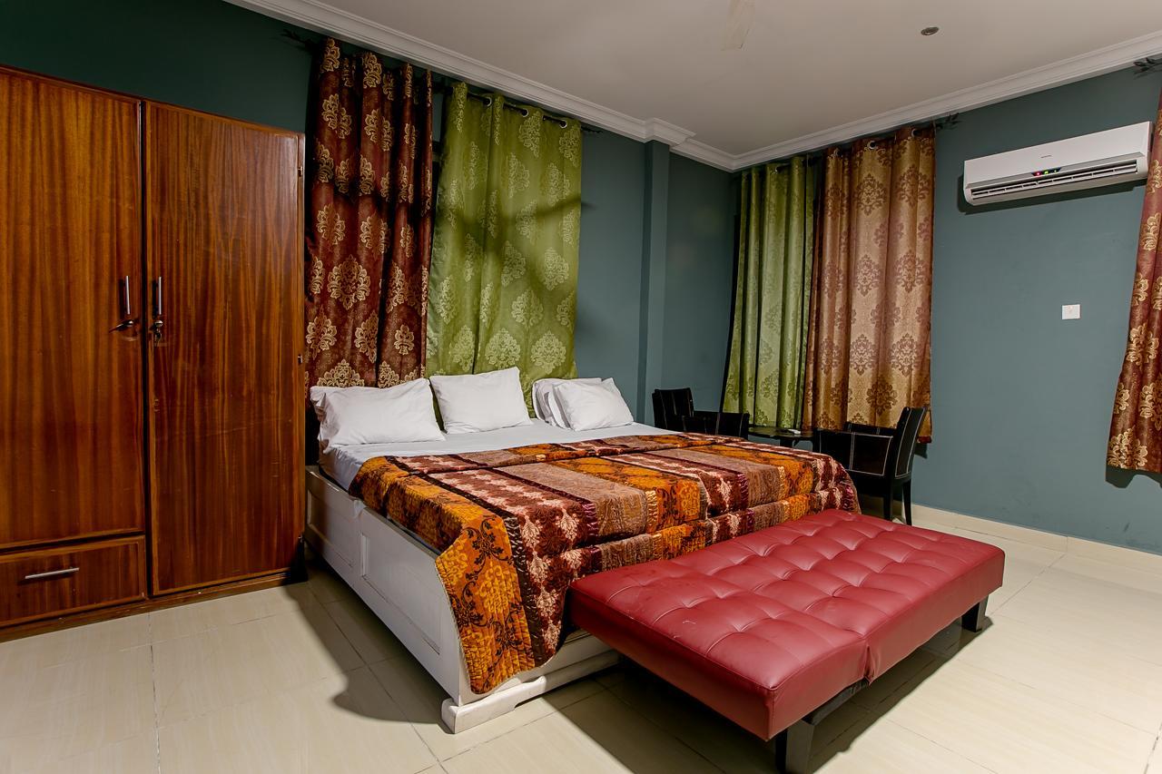 أكرا @Home Boutique B&B Hostel And Suite المظهر الخارجي الصورة